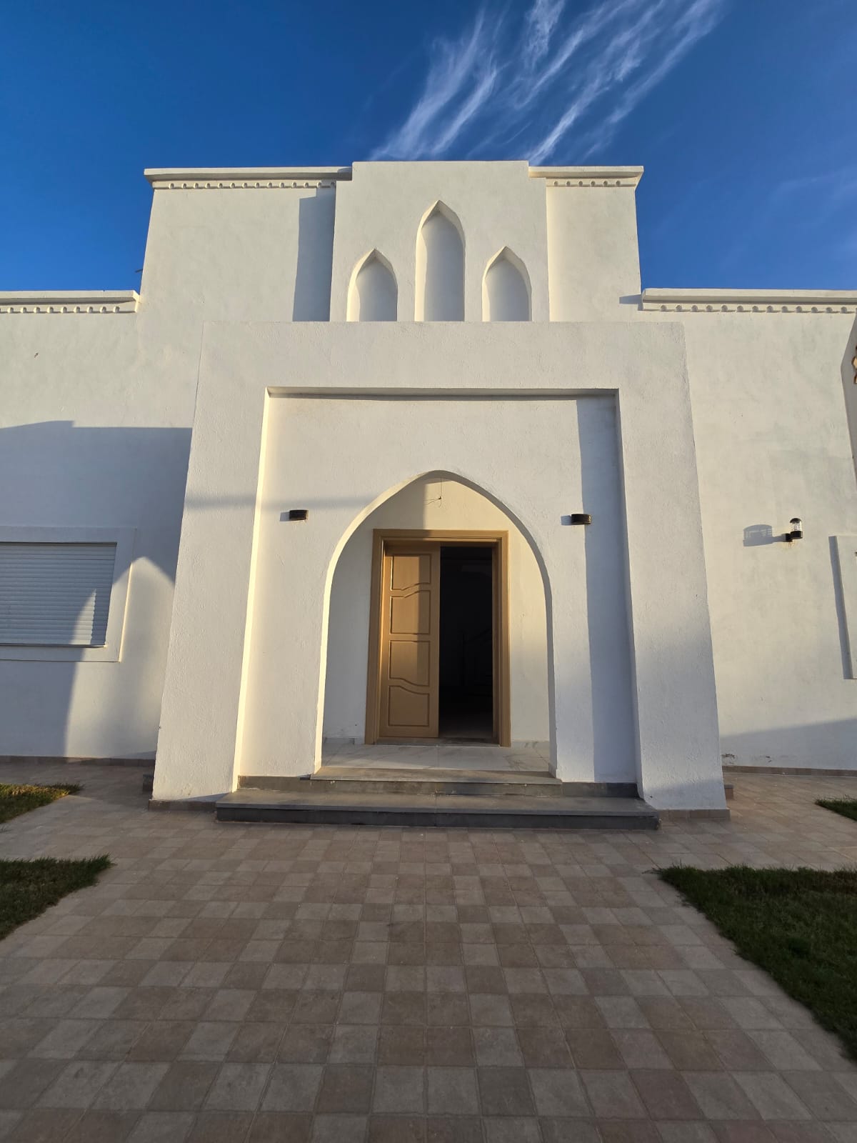 MAISON D'ARCHITECTE AVEC PISCINE